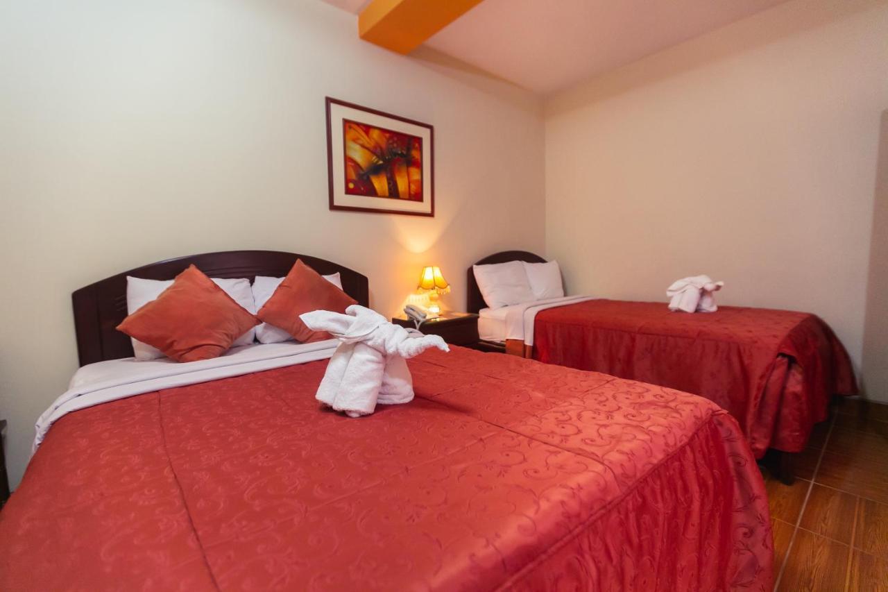 Hotel Plaza Bolognesi 344 Trujillo Bagian luar foto
